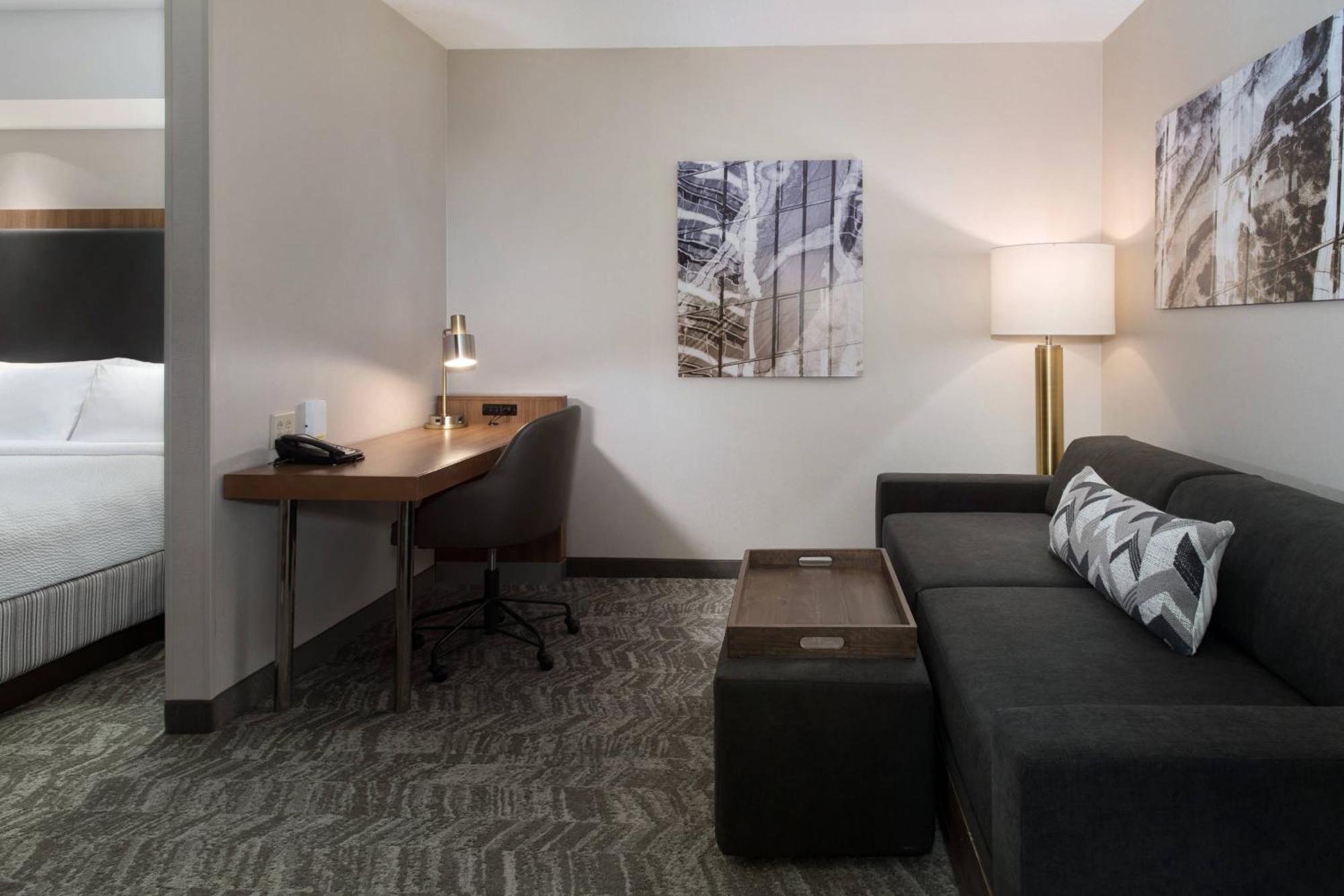 Hotel Springhill By Marriott Syracuse Carrier Circle