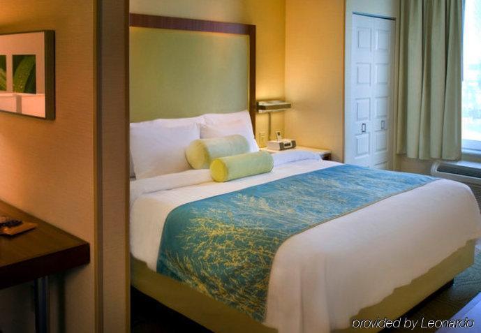 Hotel Springhill By Marriott Syracuse Carrier Circle