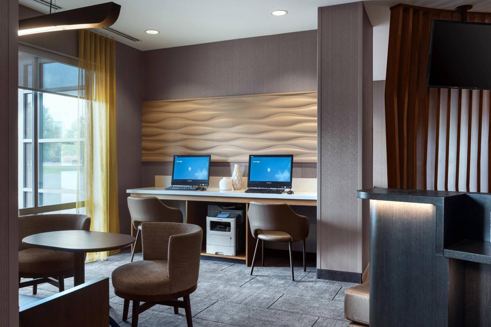 Springhill By Marriott Syracuse Carrier Circle