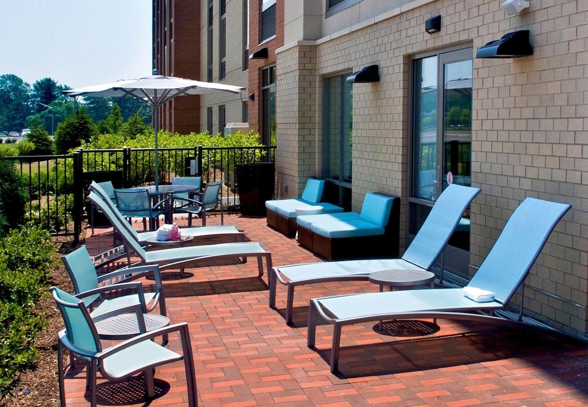 Hotel Springhill By Marriott Syracuse Carrier Circle